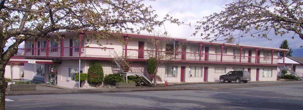 A-1 Alberni Inn 포트알버니 외부 사진