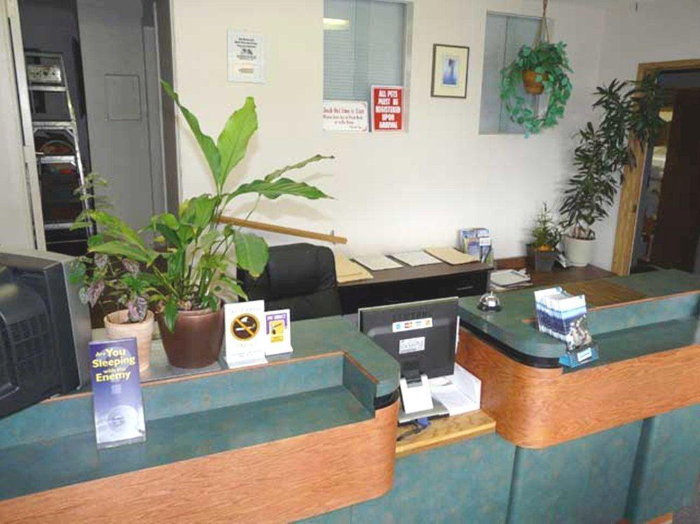 A-1 Alberni Inn 포트알버니 외부 사진
